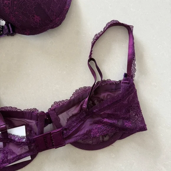 Victoria's Secret Designer Swarovski Crystal Bra & Panty Lingerie Set - Picture 11 of 15